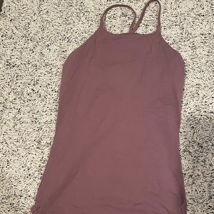 lululemon tanktop